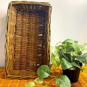 Vintage Rustic Wicker Basket